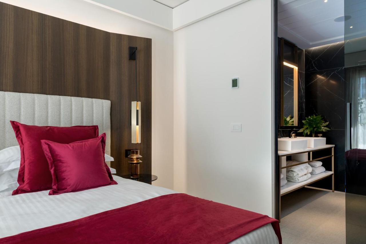 We Me Suite Hotel 里乔内 外观 照片