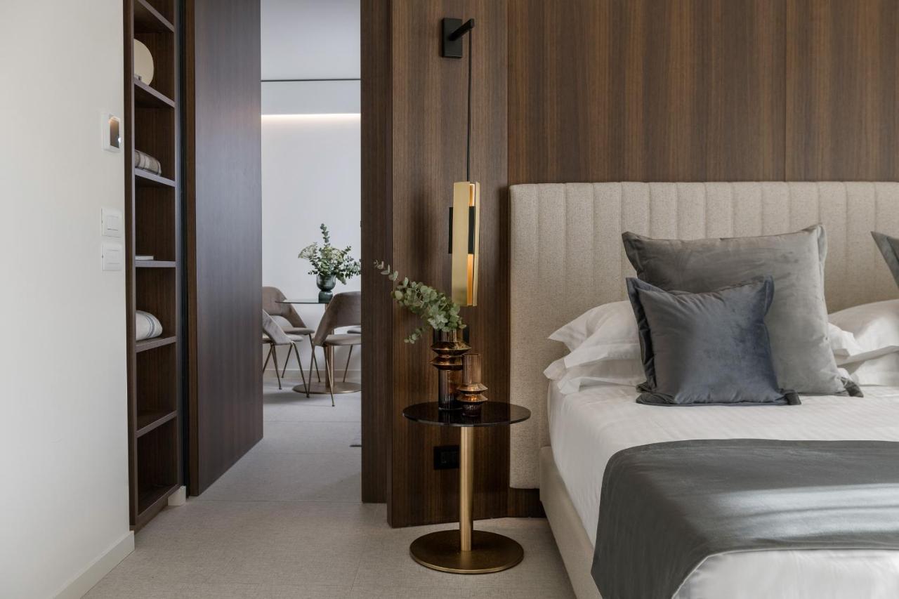 We Me Suite Hotel 里乔内 外观 照片